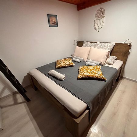 Goldcentral Apartment Danube Budapest Eksteriør bilde